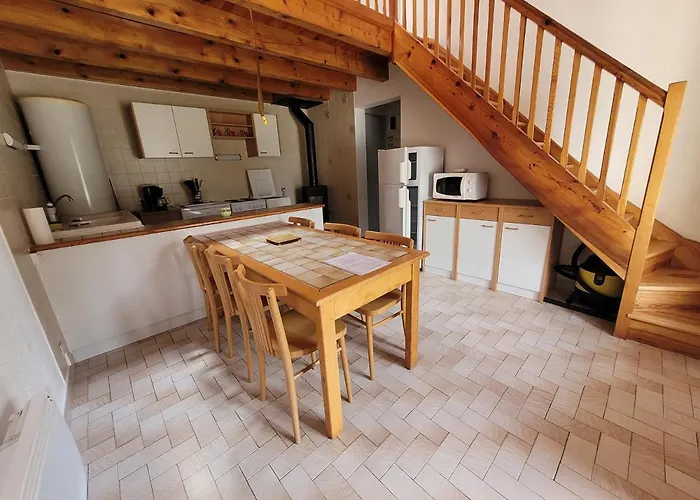 Maison Proche Viaduc De Garabit